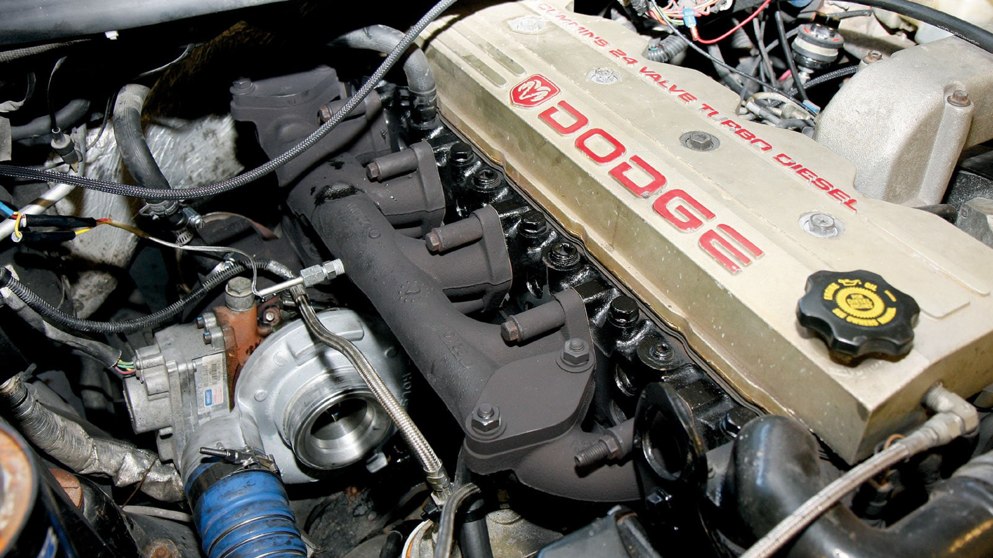 5.9L Cummins 12-Valve Diesel Engine
