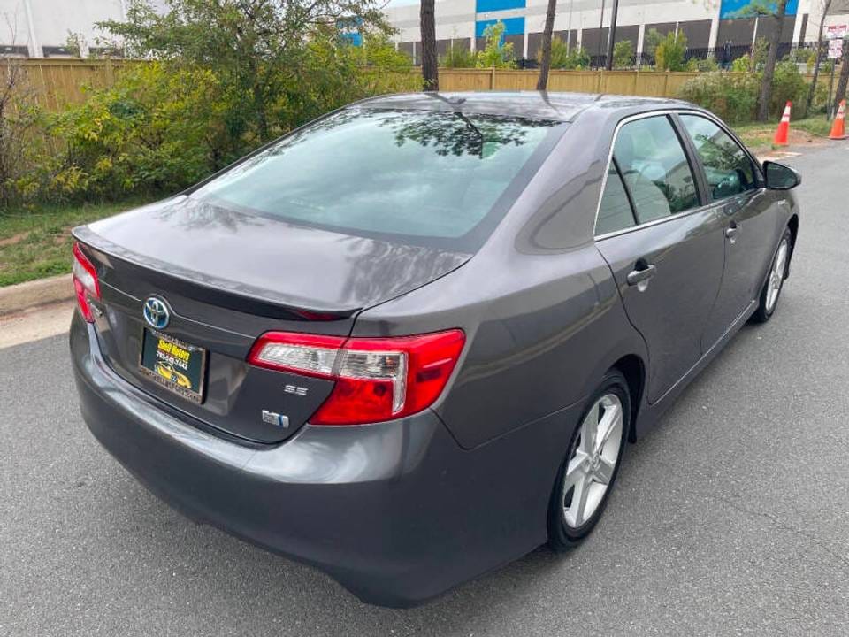 Toyota Camry SE 2014