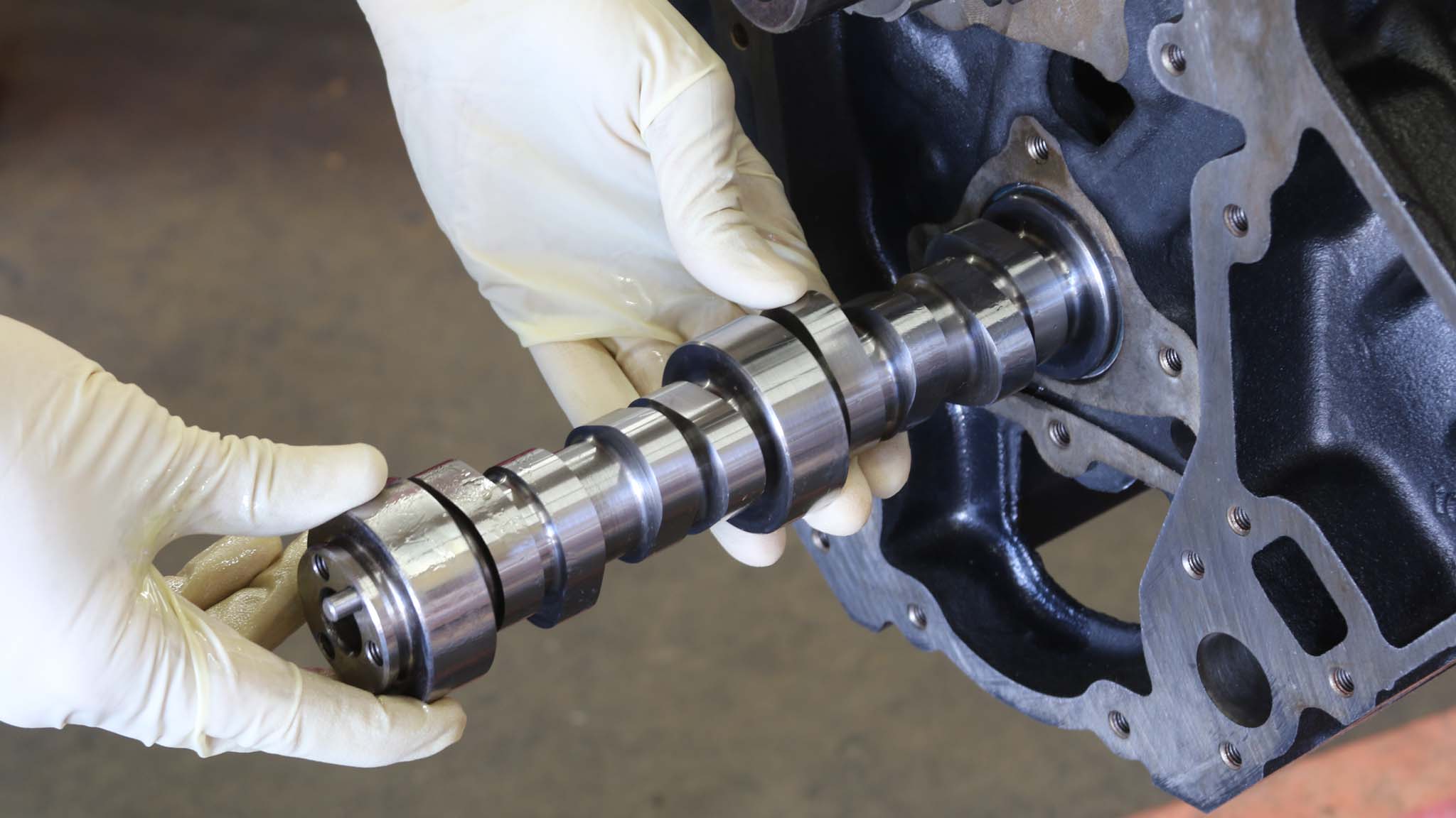 Chevy 4.8L LR4 Vortec Engine