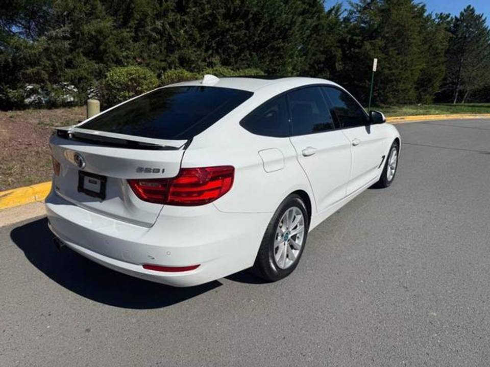 BMW 3 Series Gran Turismo 2015