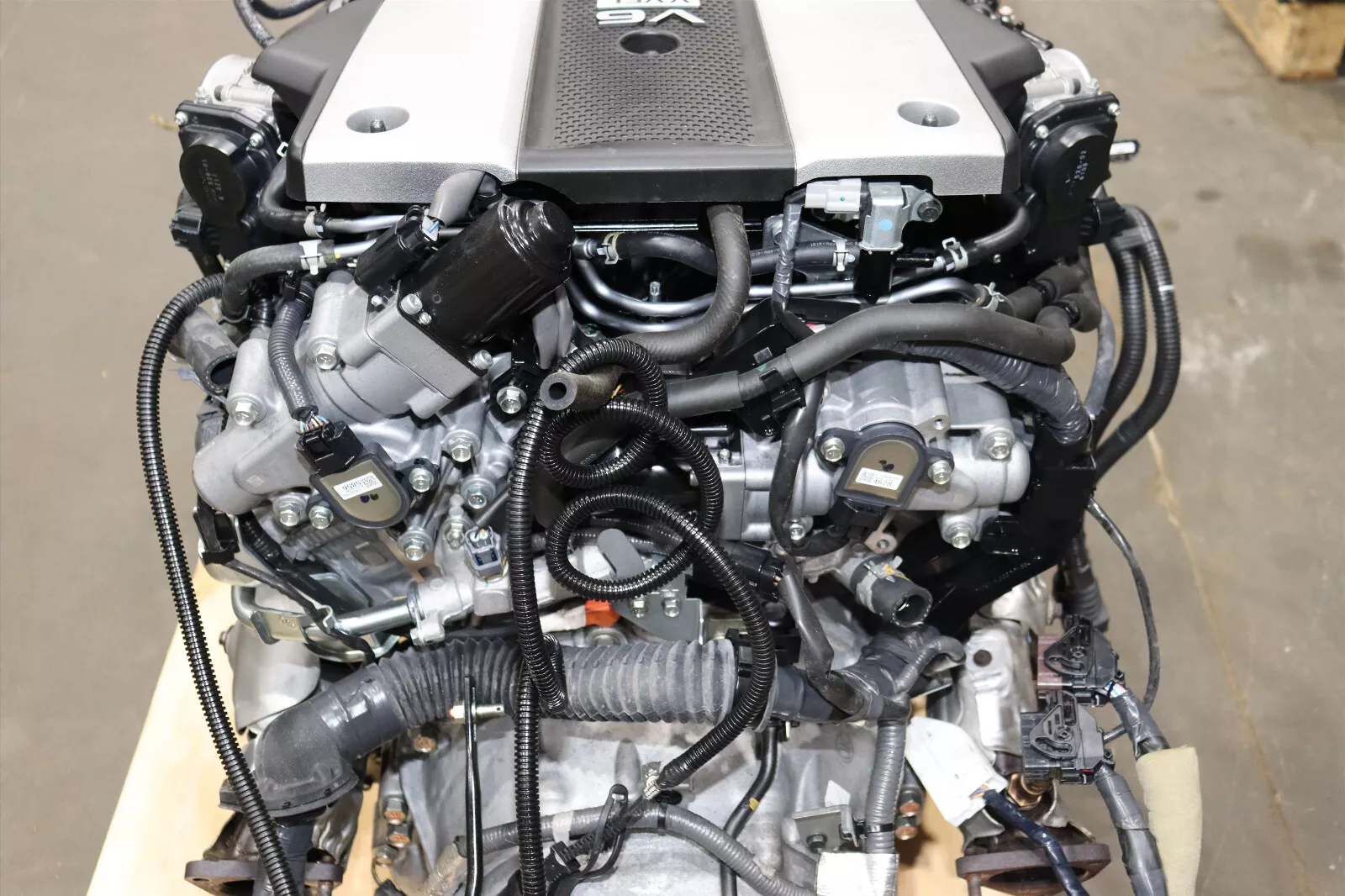 Nissan VR38DETT Twin-Turbocharged V6 Engine