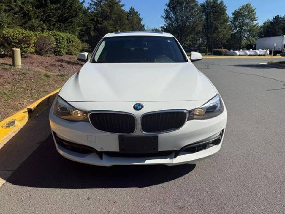 BMW 3 Series Gran Turismo 2015