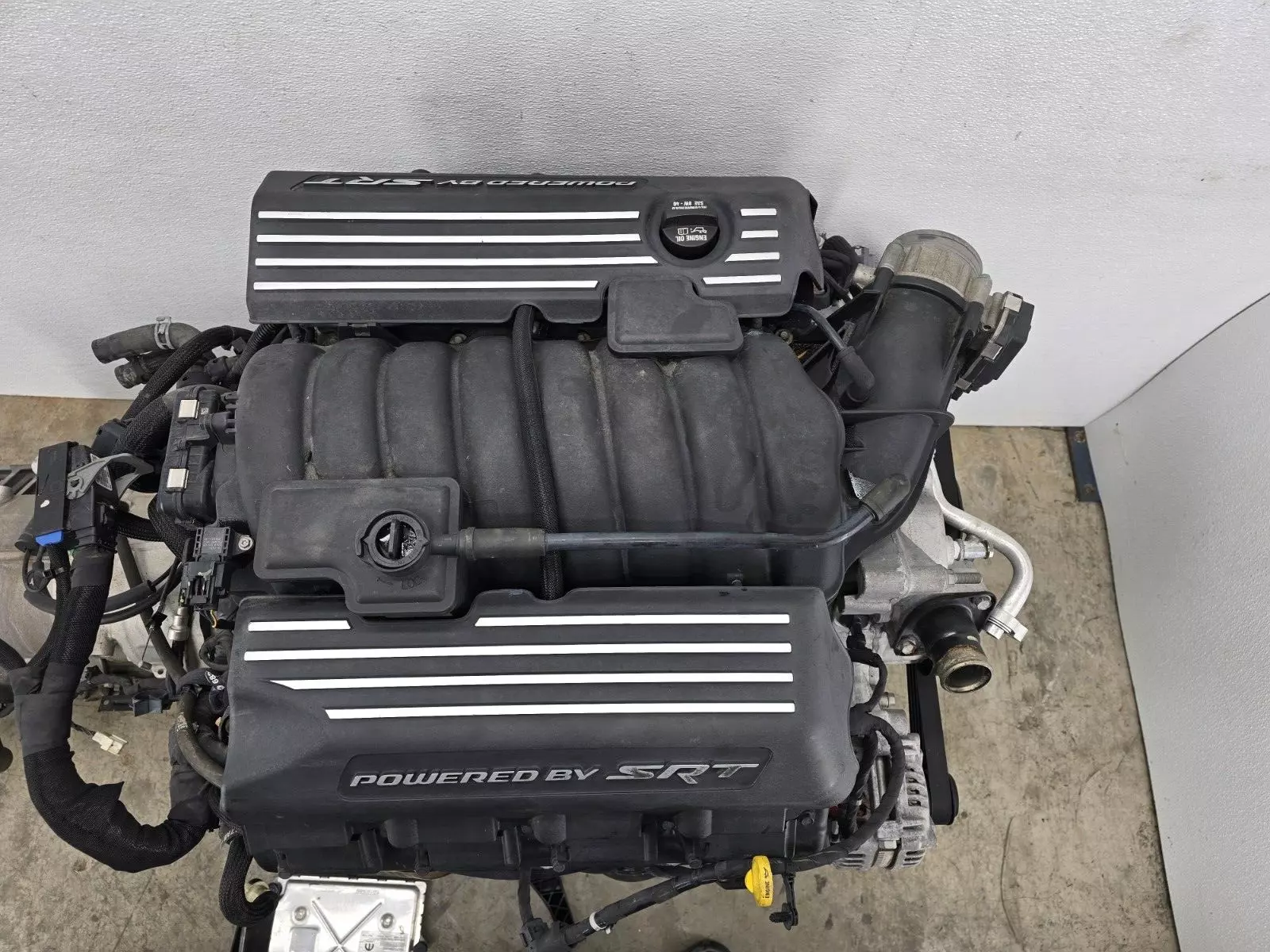 Dodge 6.4L HEMI 392 Engine – Scat Pack/SRT Powerhouse