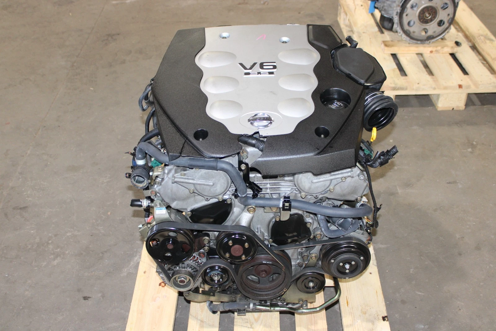 Nissan 3.5L VQ35DE V6 Engine