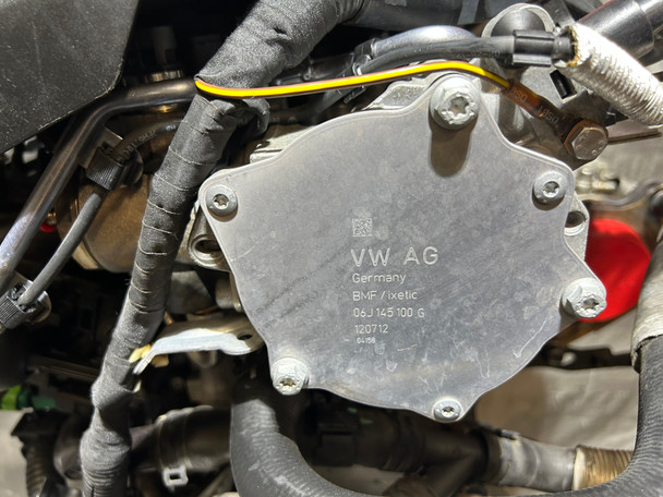 Audi 2.5L TFSI I5 Turbo Engine