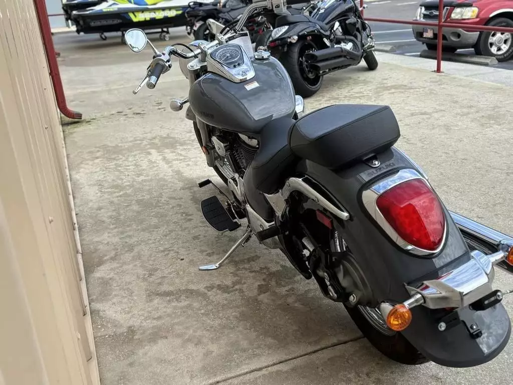 2023 Suzuki Boulevard C50