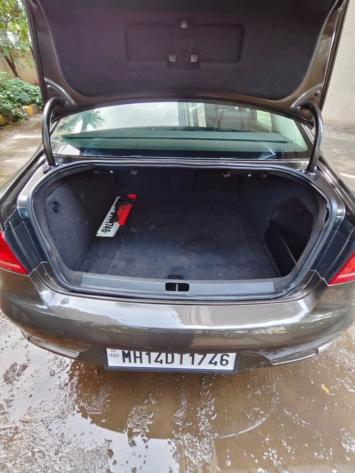 Volkswagen Passat Estate TDI DSG 2012