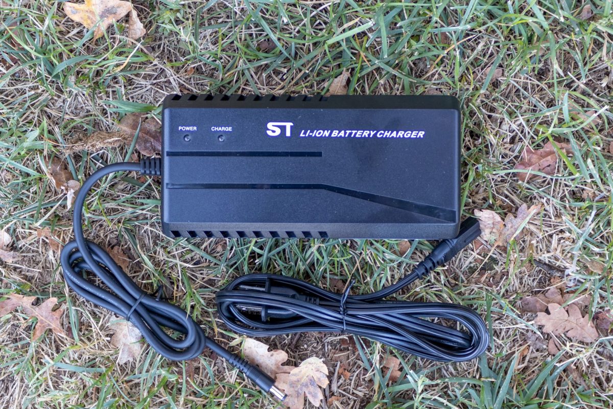 Addmotor Motan M-560