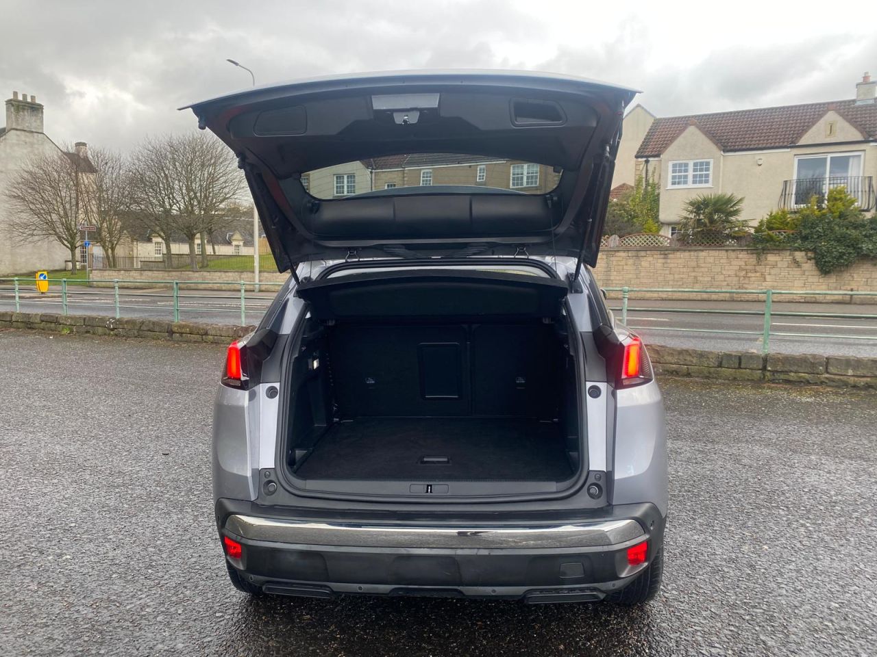 Peugeot 3008 Allure 1.6 BlueHDi 2017