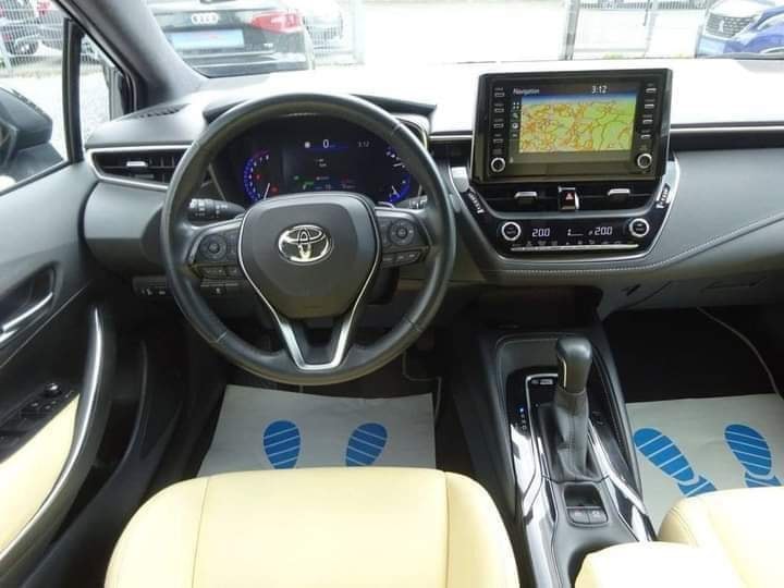 Toyota Corolla Touring Sports Hybrid Icon Tech 2019