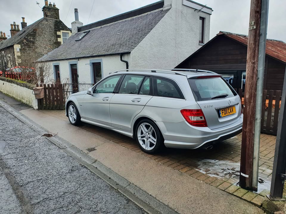 Mercedes-Benz C-Class C220 CDI 2012