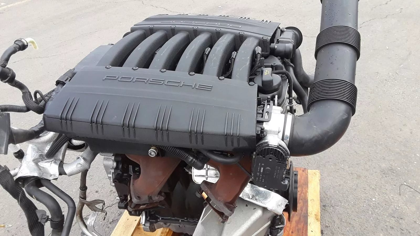 PORSCHE OEM 13-14 Cayenne-Engine