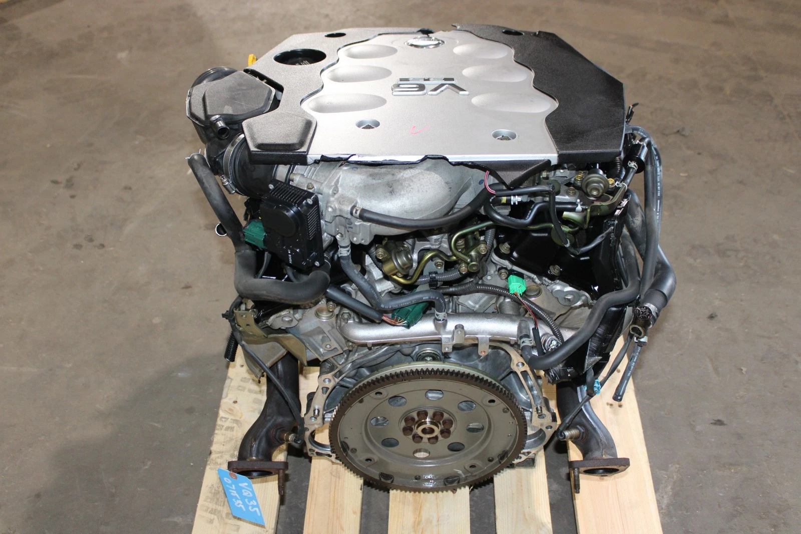 Nissan 3.5L VQ35DE V6 Engine