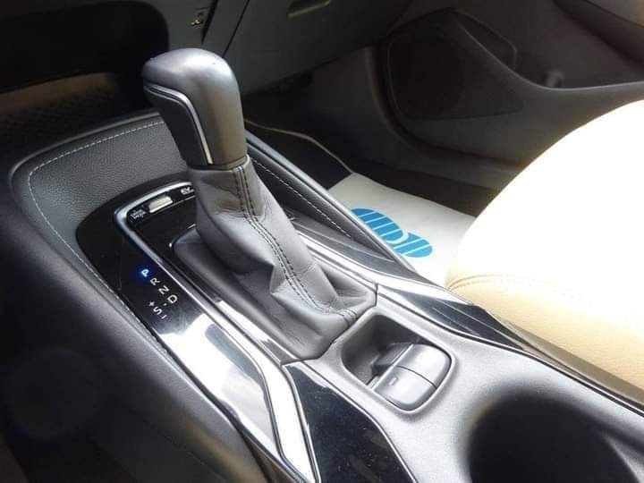 Toyota Corolla Touring Sports Hybrid Icon Tech 2019