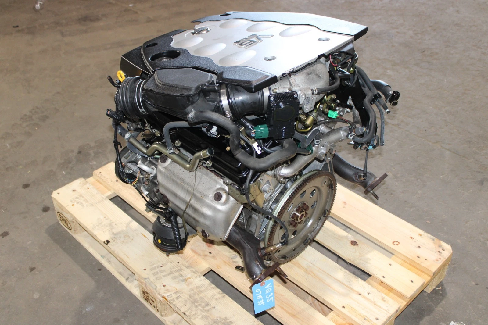 Nissan 3.5L VQ35DE V6 Engine