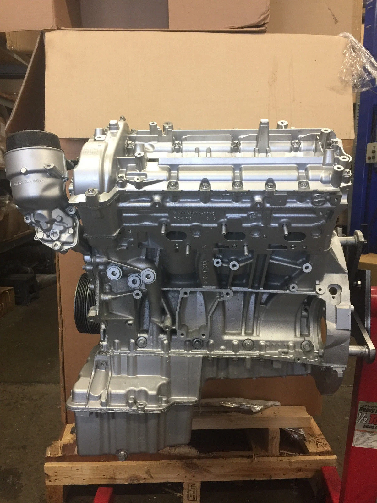 Mercedes-Benz 3.0L OM642 V6 Turbo Diesel Engine