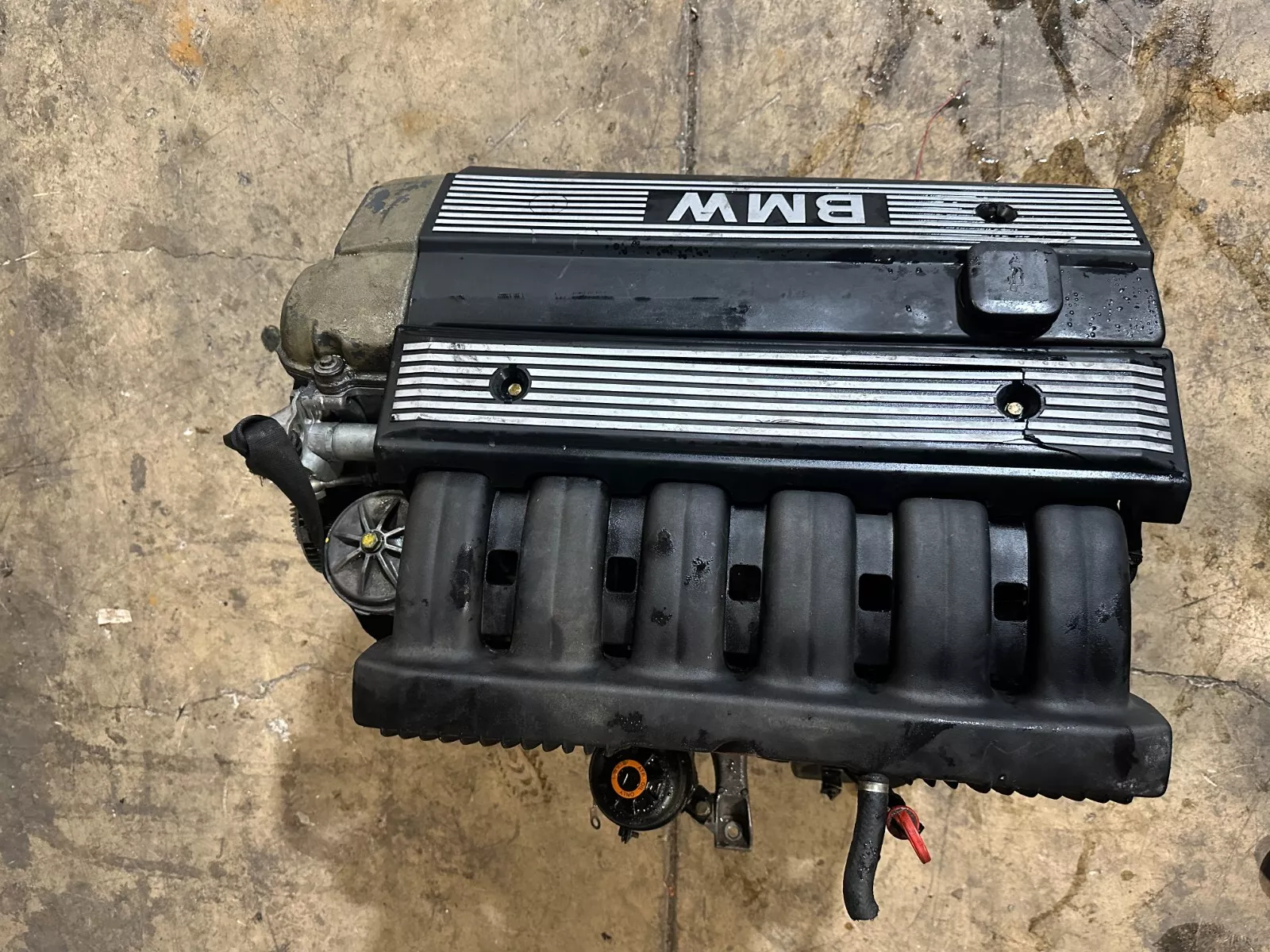 BMW M50 2.5L Inline-6 Engine
