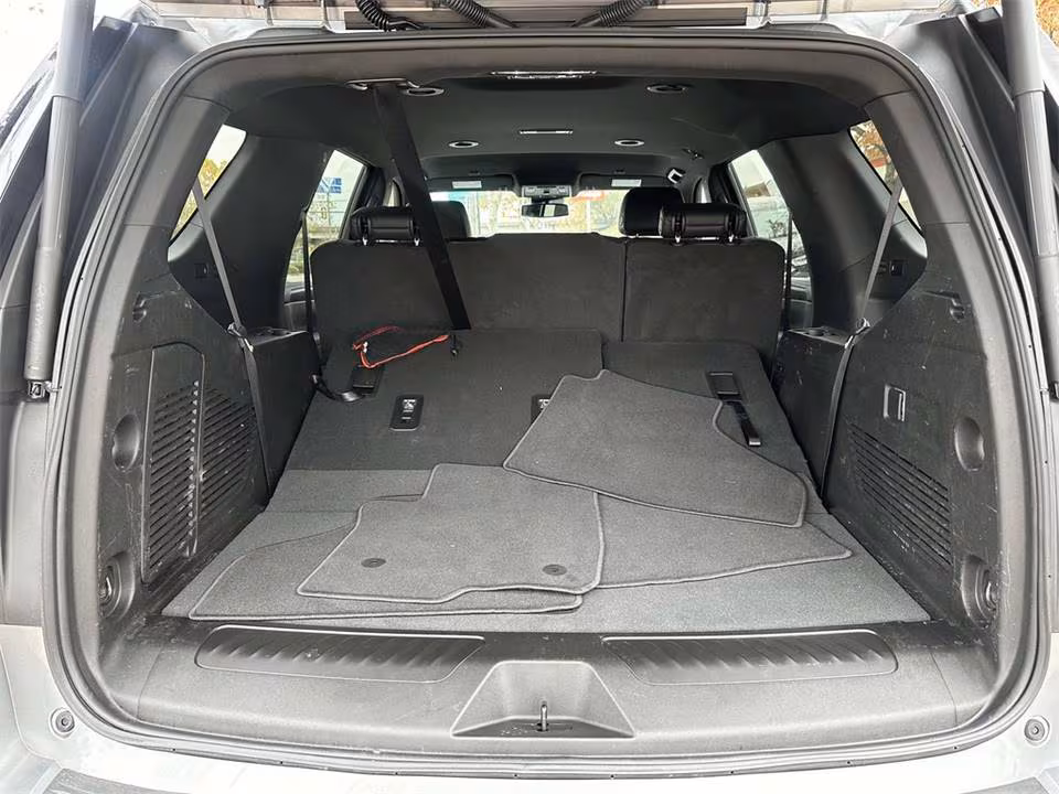 Chevrolet Tahoe 2023