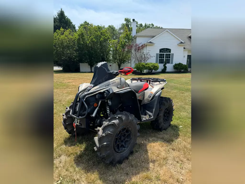 Can-Am Renegade X MR 1000R