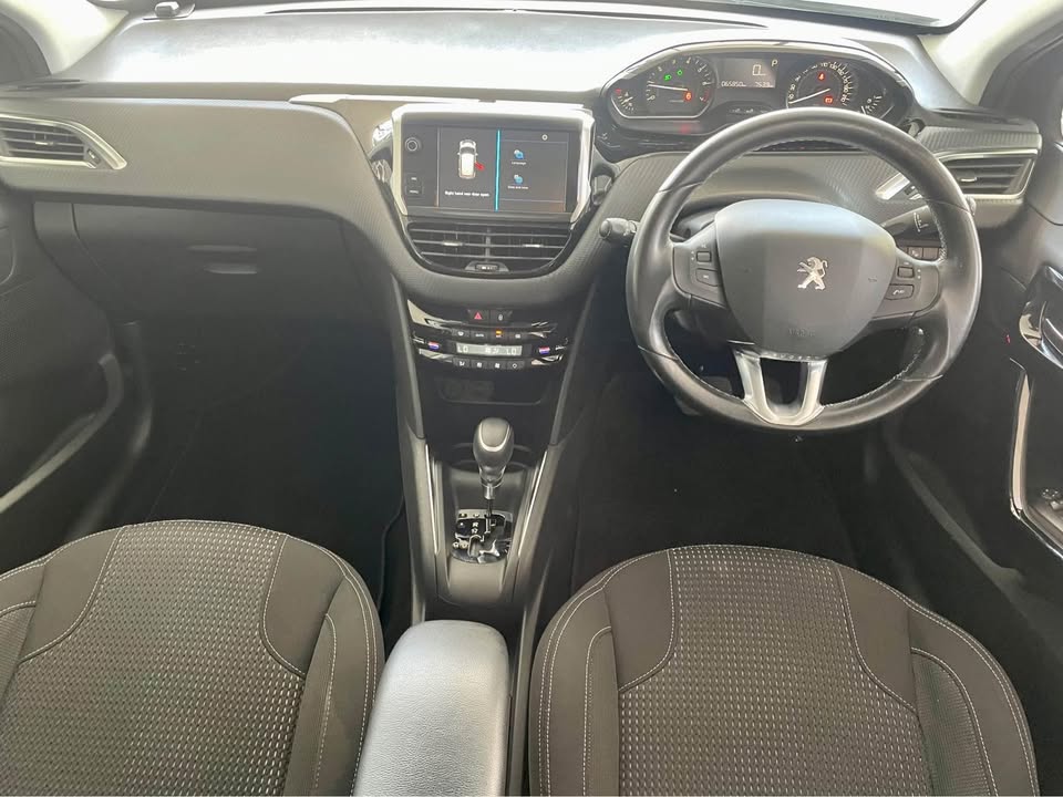 Peugeot 208 Allure 2019