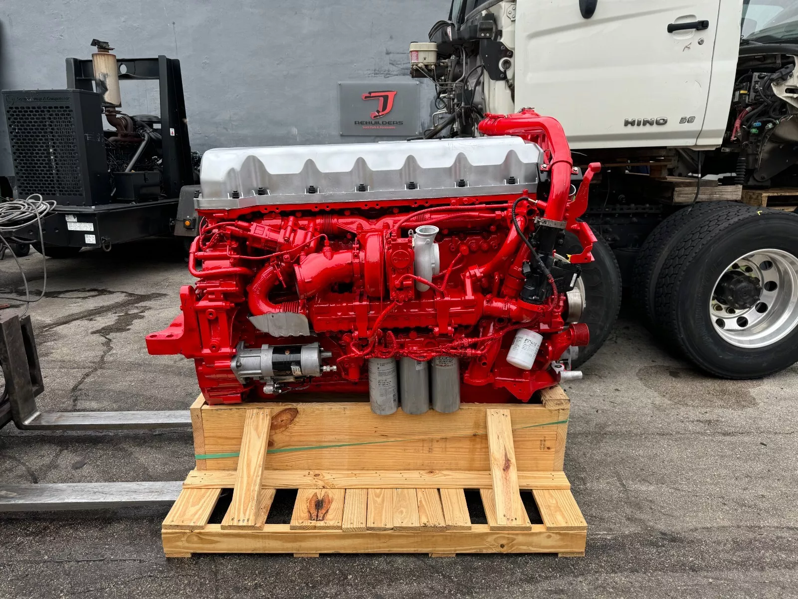 Mack MP8 Truck Engine