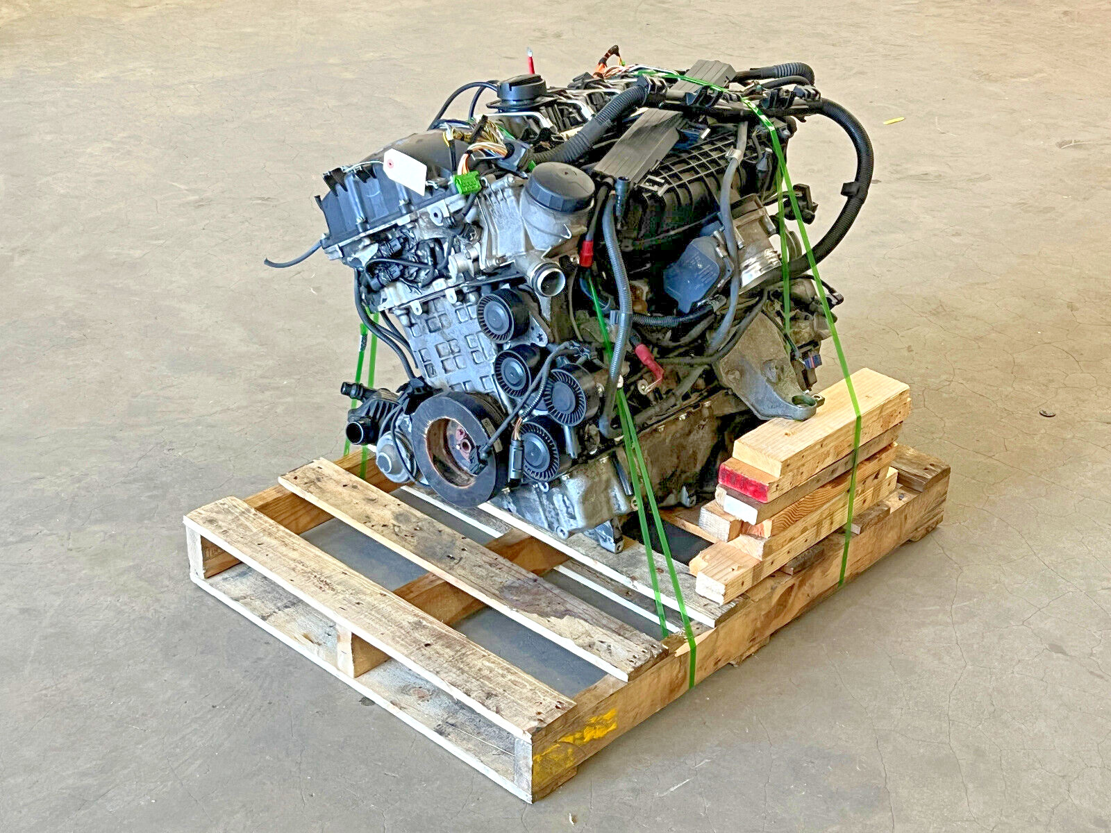 BMW N54 3.0L Twin-Turbo I6 Engine