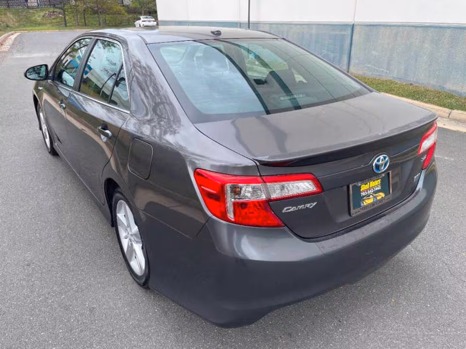 Toyota Camry SE 2014