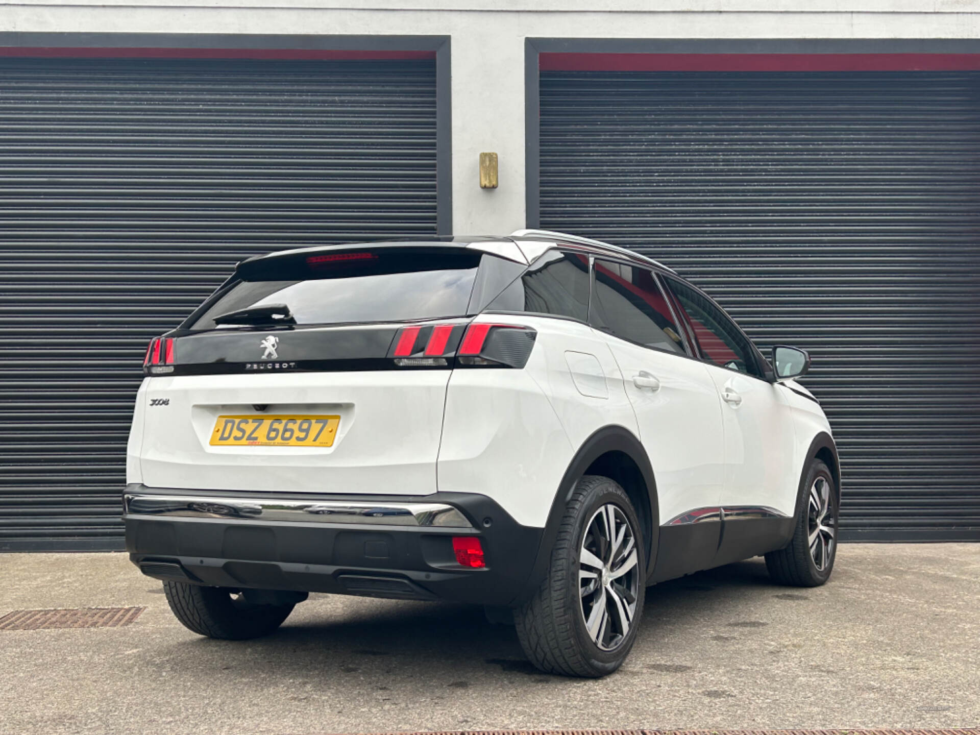Peugeot 3008 1.5 BlueHDi Allure 2019