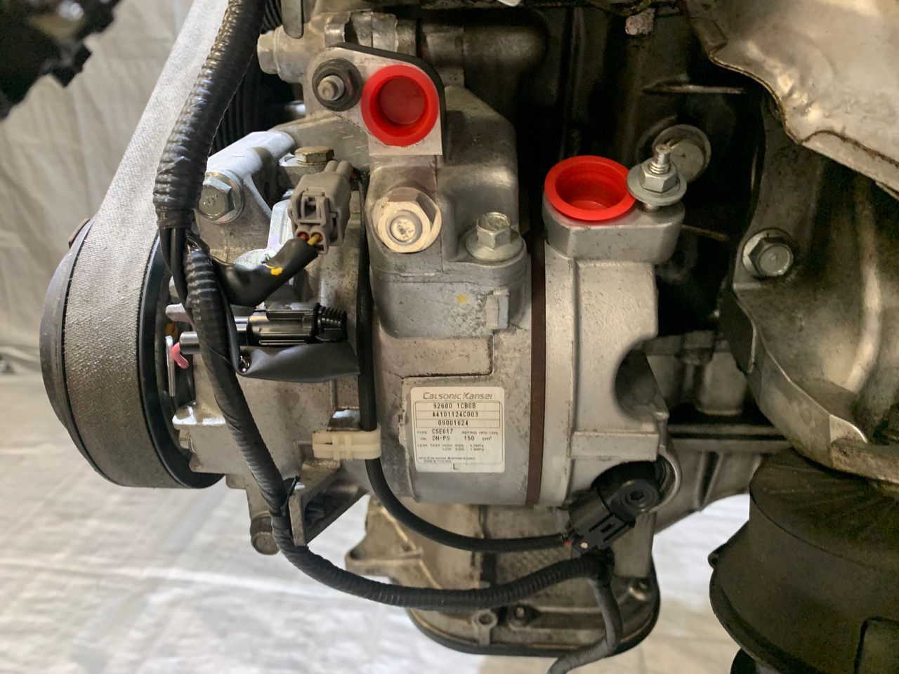 Nissan VK56DE 5.6L V8 Engine