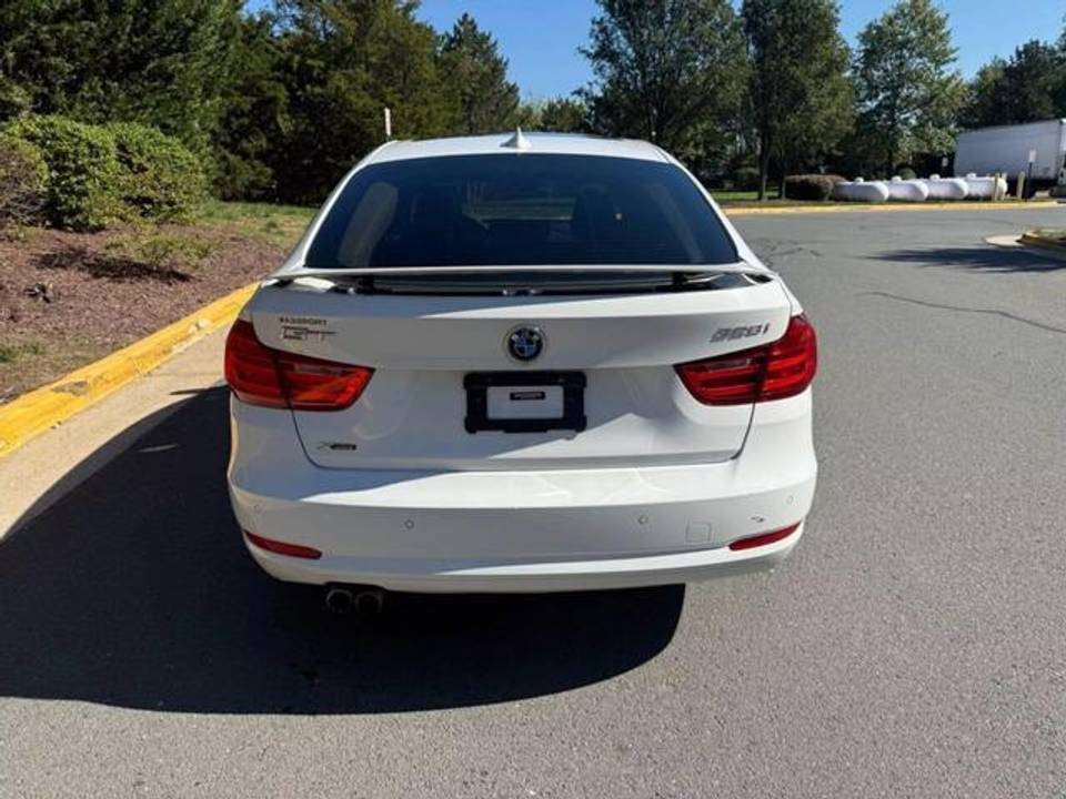 BMW 3 Series Gran Turismo 2015