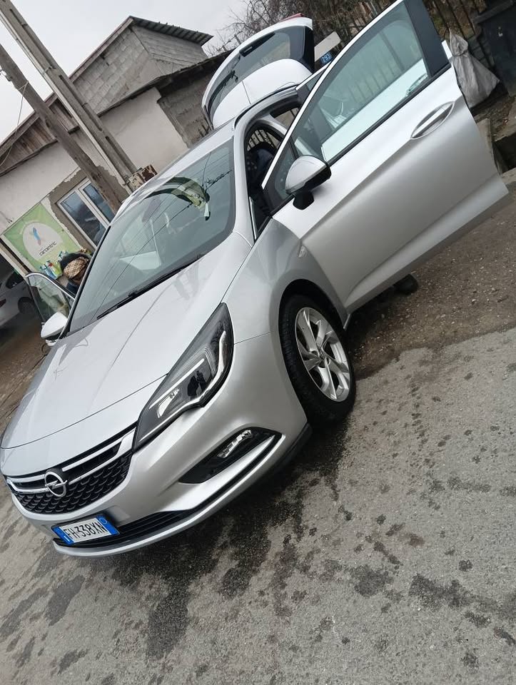 Opel Astra Sports Tourer 2017