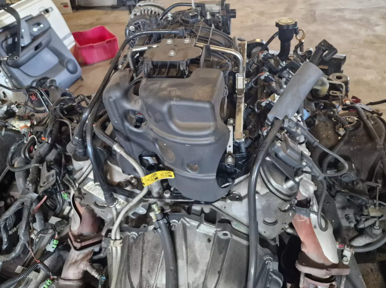 Chevy 5.3L LC9 FlexFuel Vortec Engine