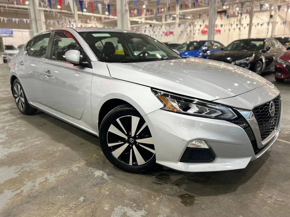 Nissan Altima 2021