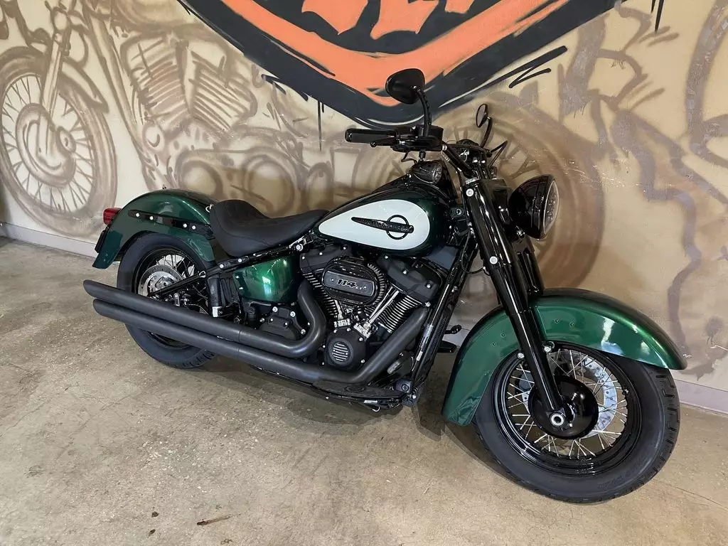 Harley-Davidson Heritage Classic(FLHCS)