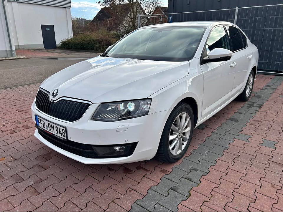 Skoda Octavia TDI Elegance 2013