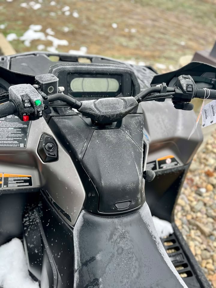 Can-Am Outlander MAX XT 1000R