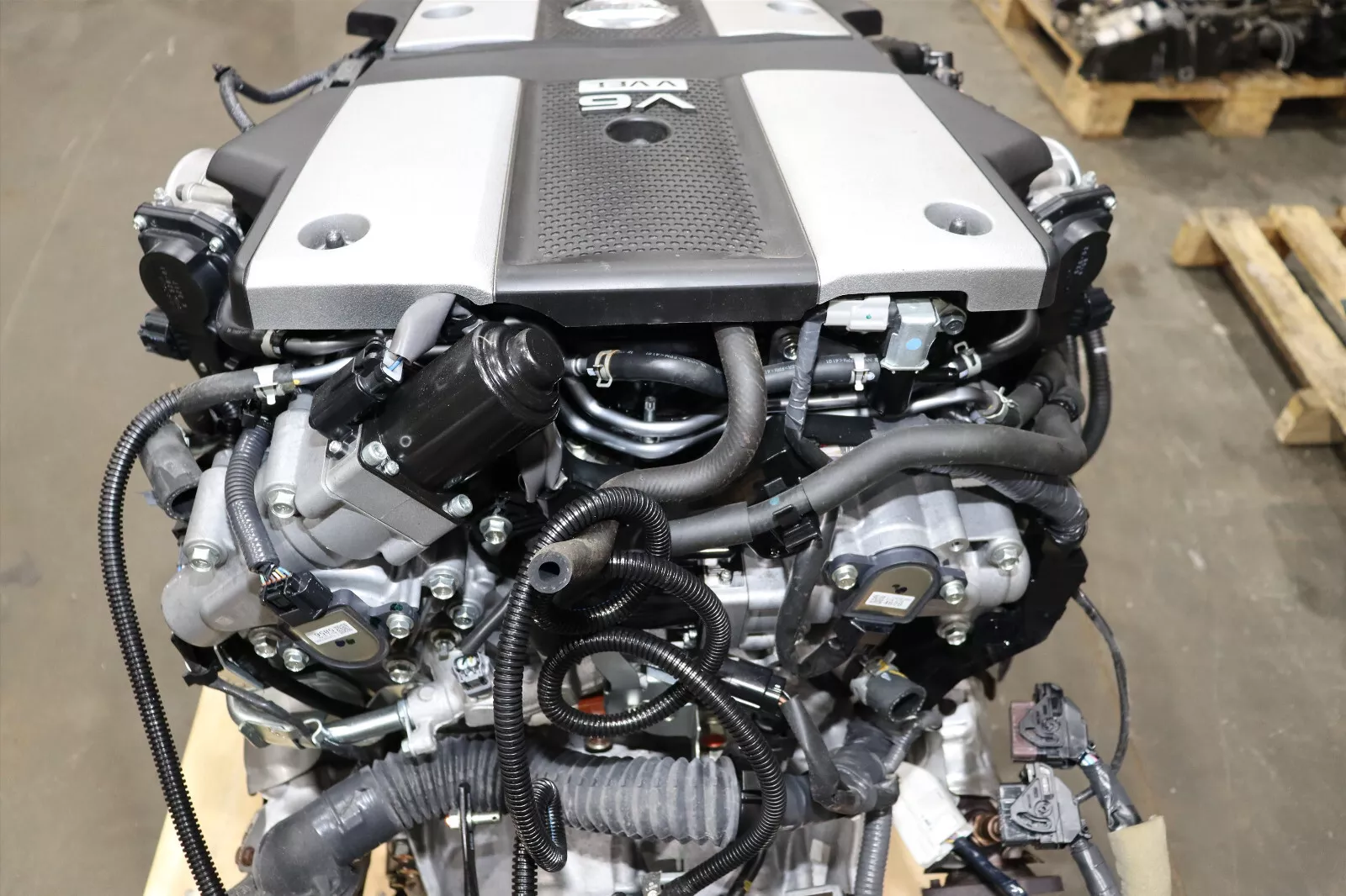 Nissan VR38DETT Twin-Turbocharged V6 Engine
