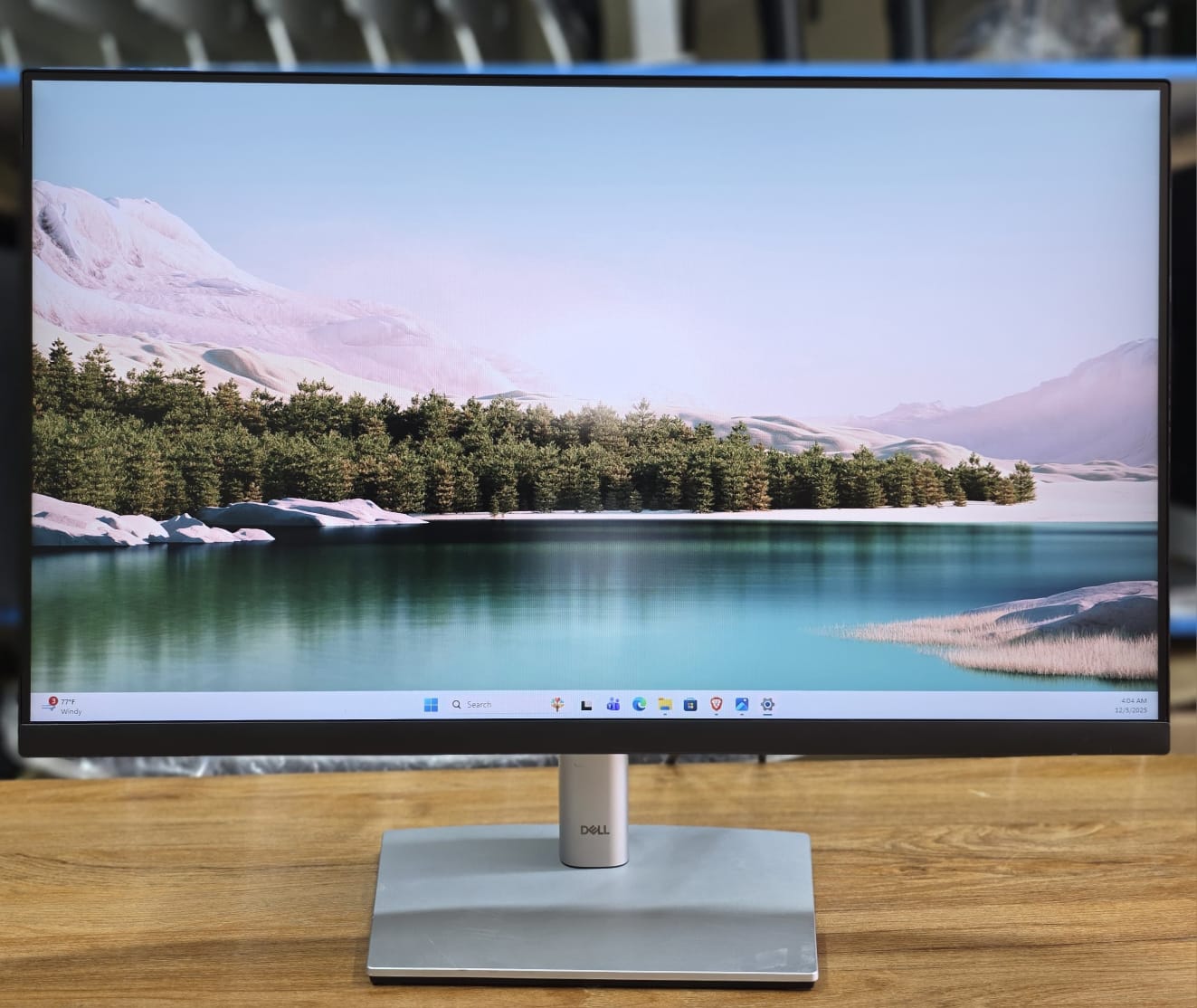 Dell P2422H 24 inch Edge to  Edge monitor  