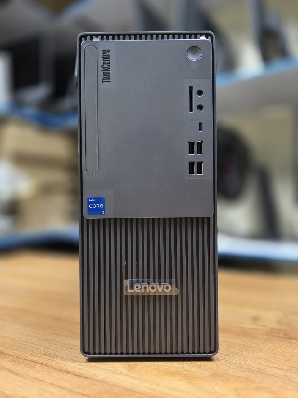 Lenovo Neo 50t Gen 5 Core i5 13th Gen 8GB DDR5 512GB NVMe