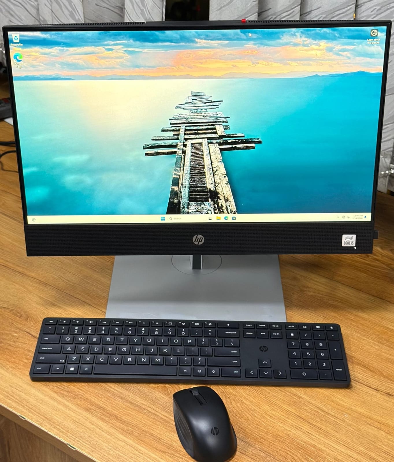 HP Pro One 400 G6 All-in-One Desktop - i5 10th Gen, 16GB RAM, 512GB SSD, 22" FHD