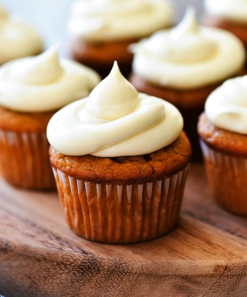 Pumpkin Cheesecake Cupcakes