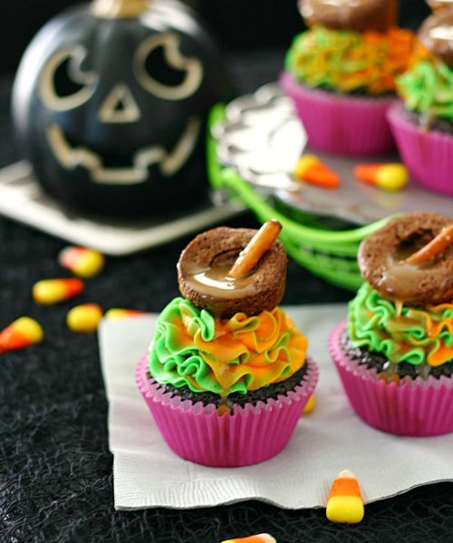 Chocolate Witch's Cauldron Cupcakes