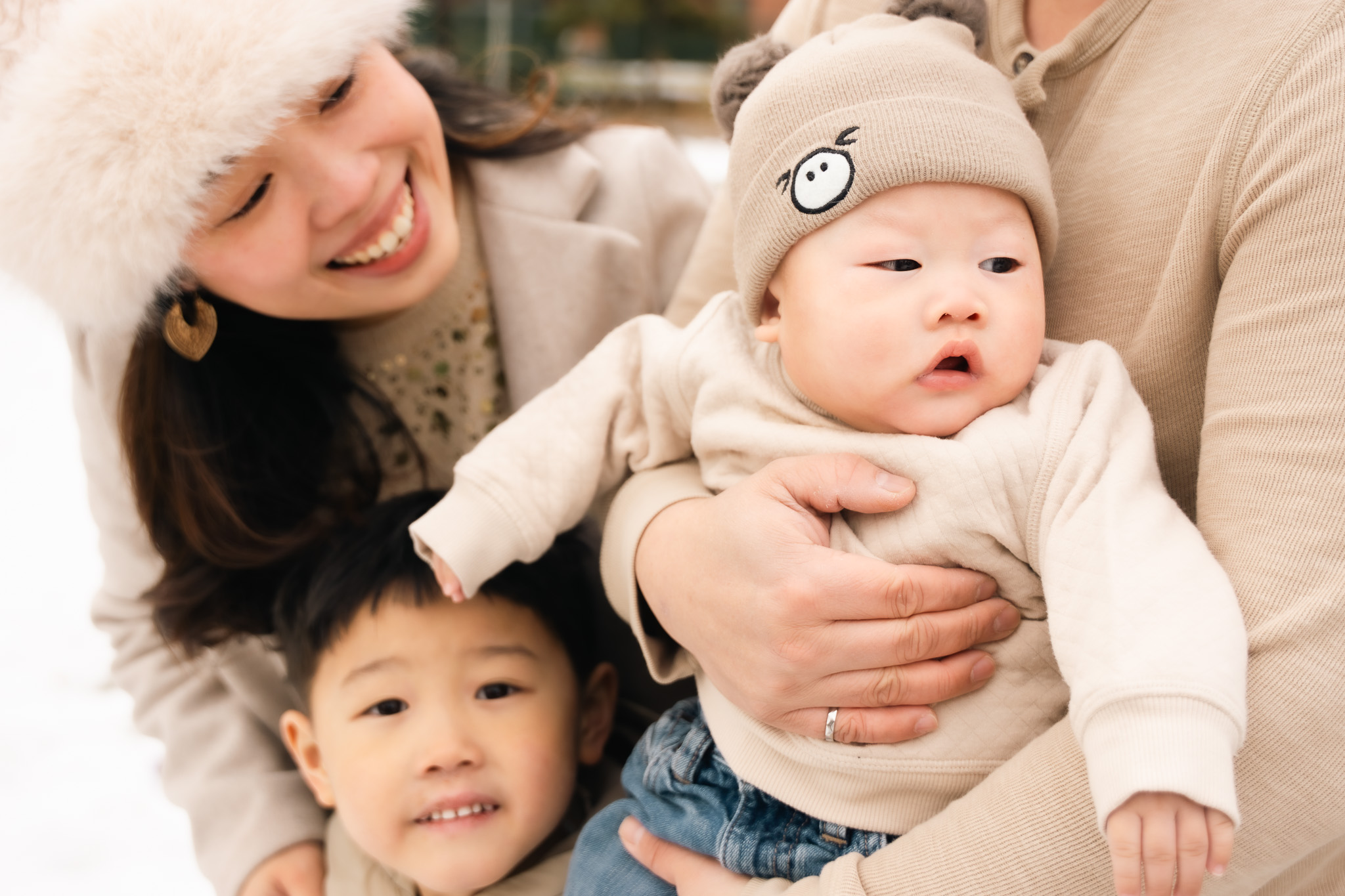 Family outdoors Ville Saint Laurent