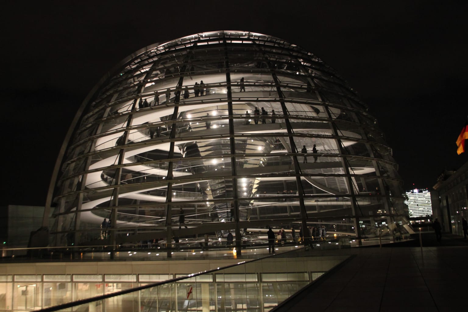 glassdome.jpg