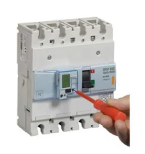 420335 - INTERRUPTOR ELECTRONICO DPX3 250 3P LSI REG 40-100AMP 36kA-380/415V 420335 Legrand LEGRAND | Automatización industrial Perú