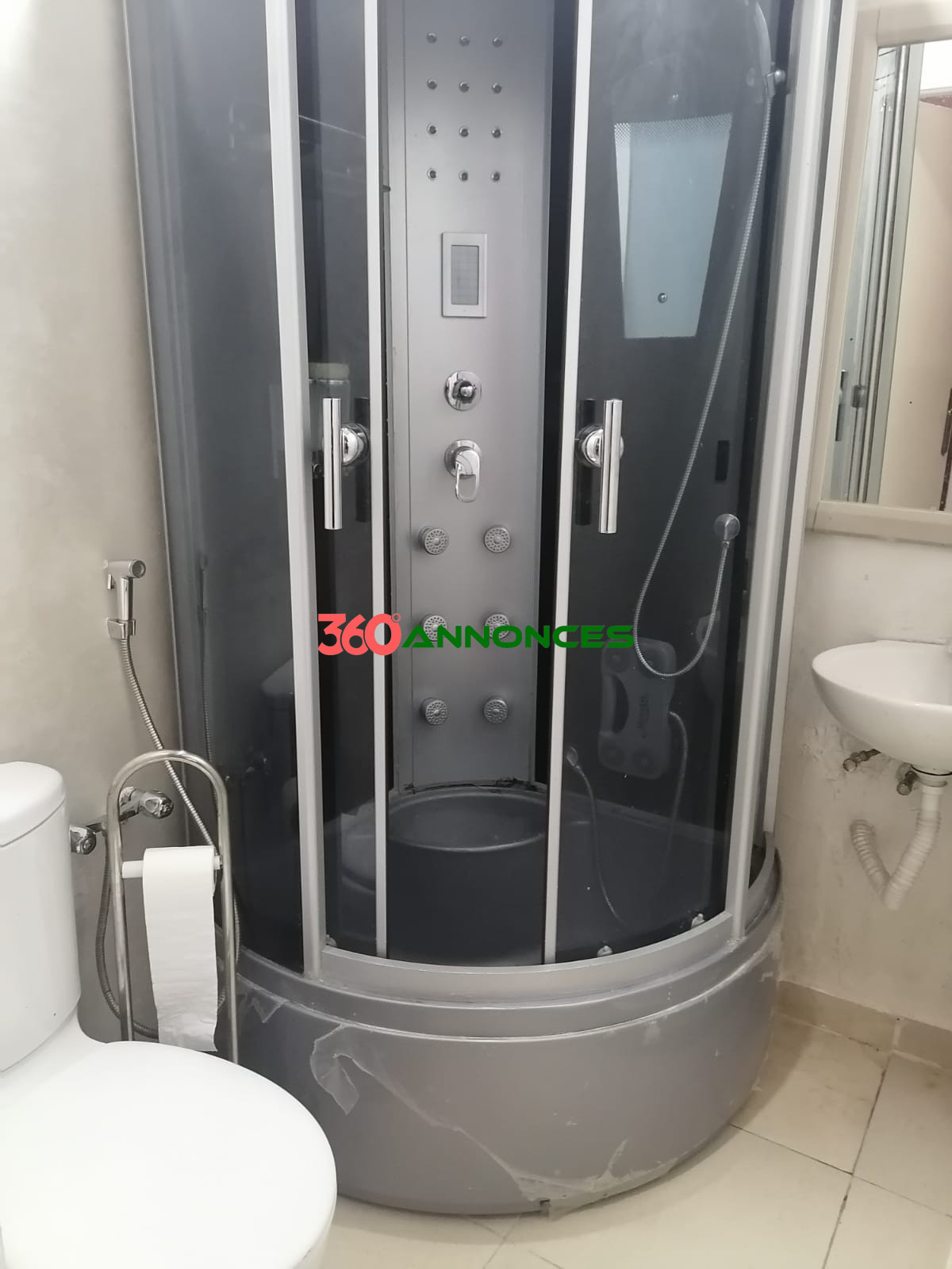 une villa a louer de 3 chambres , 3 salons, 3 salles de bain à Agdal - photo 20