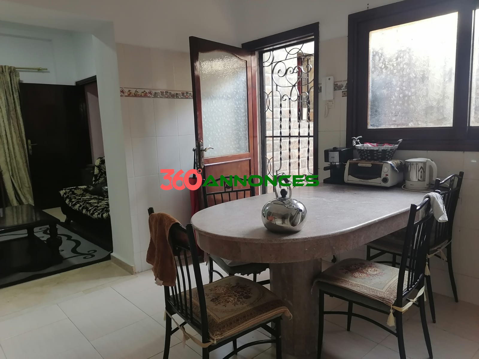 une villa a louer de 3 chambres , 3 salons, 3 salles de bain à Agdal - photo 21
