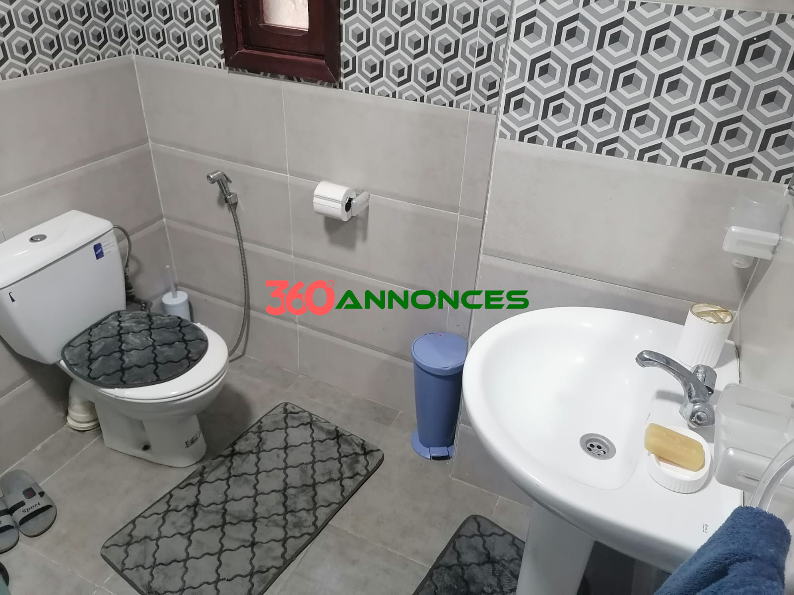 une villa a louer de 3 chambres , 3 salons, 3 salles de bain à Agdal - photo 24