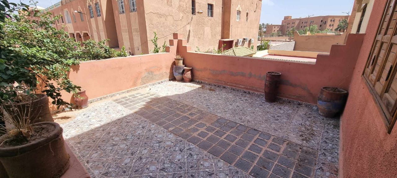 Villa À vendre spacieuse et élégante — photo 3