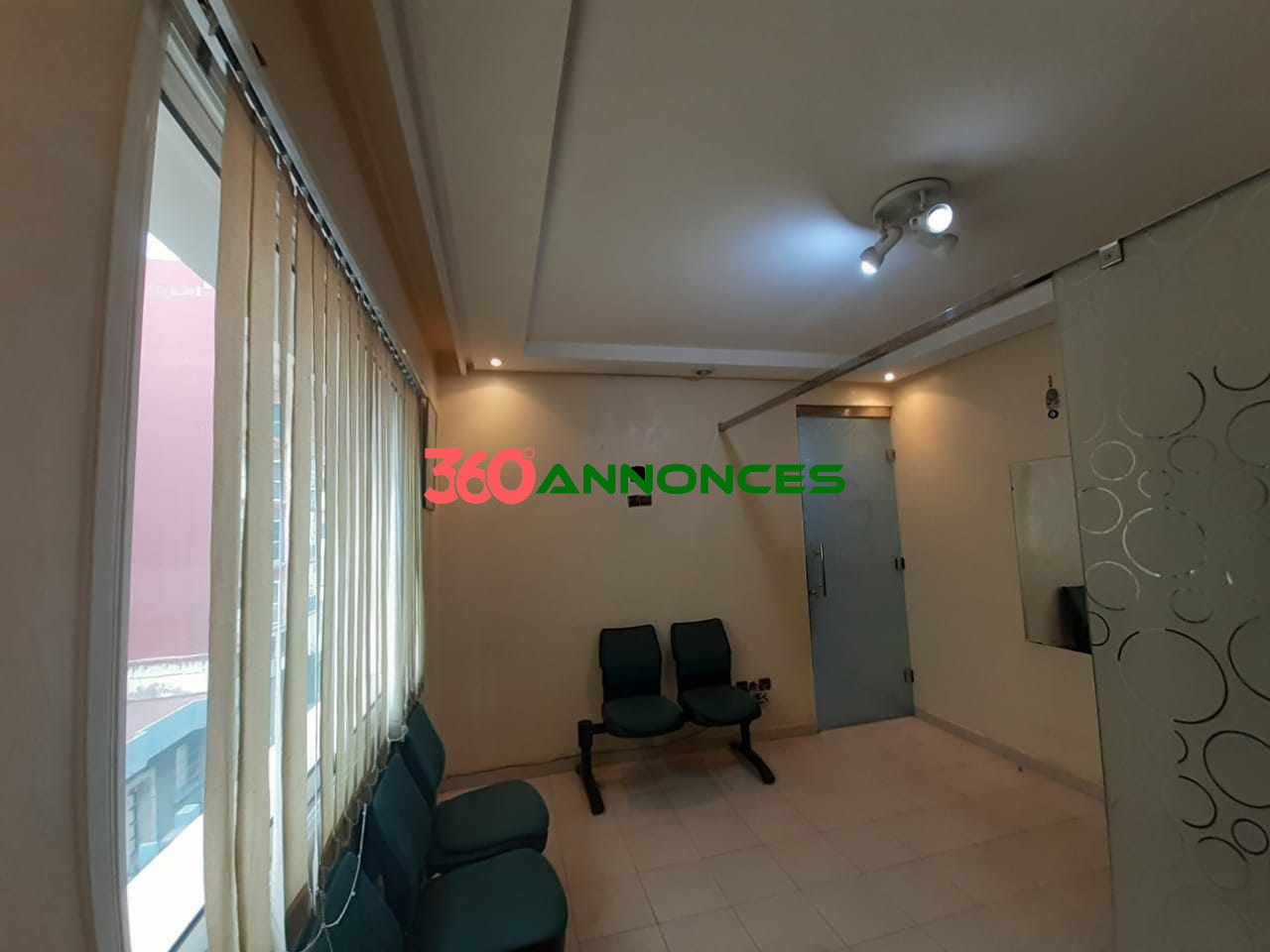 Superbe Appartement à Usage Professionnel - photo 3